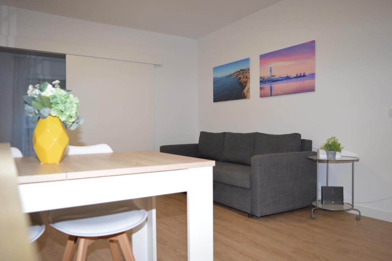 Floridos Playa Piso Reformado De 2 Habitaciones A 50M De La Playa La Cala Del Moral Exterior photo